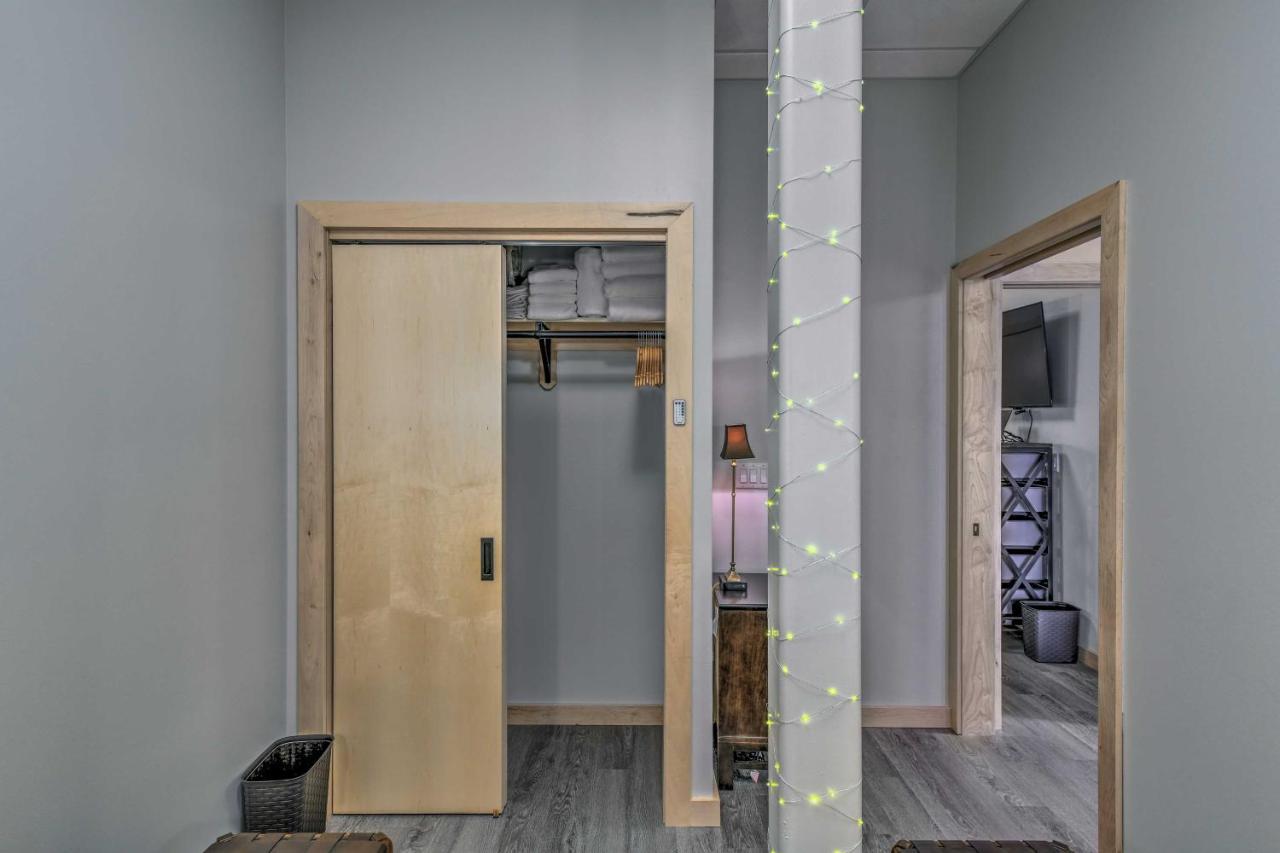 Modern Downtown Apt - Walk To Parks And Cafes! Anchorage Exterior photo